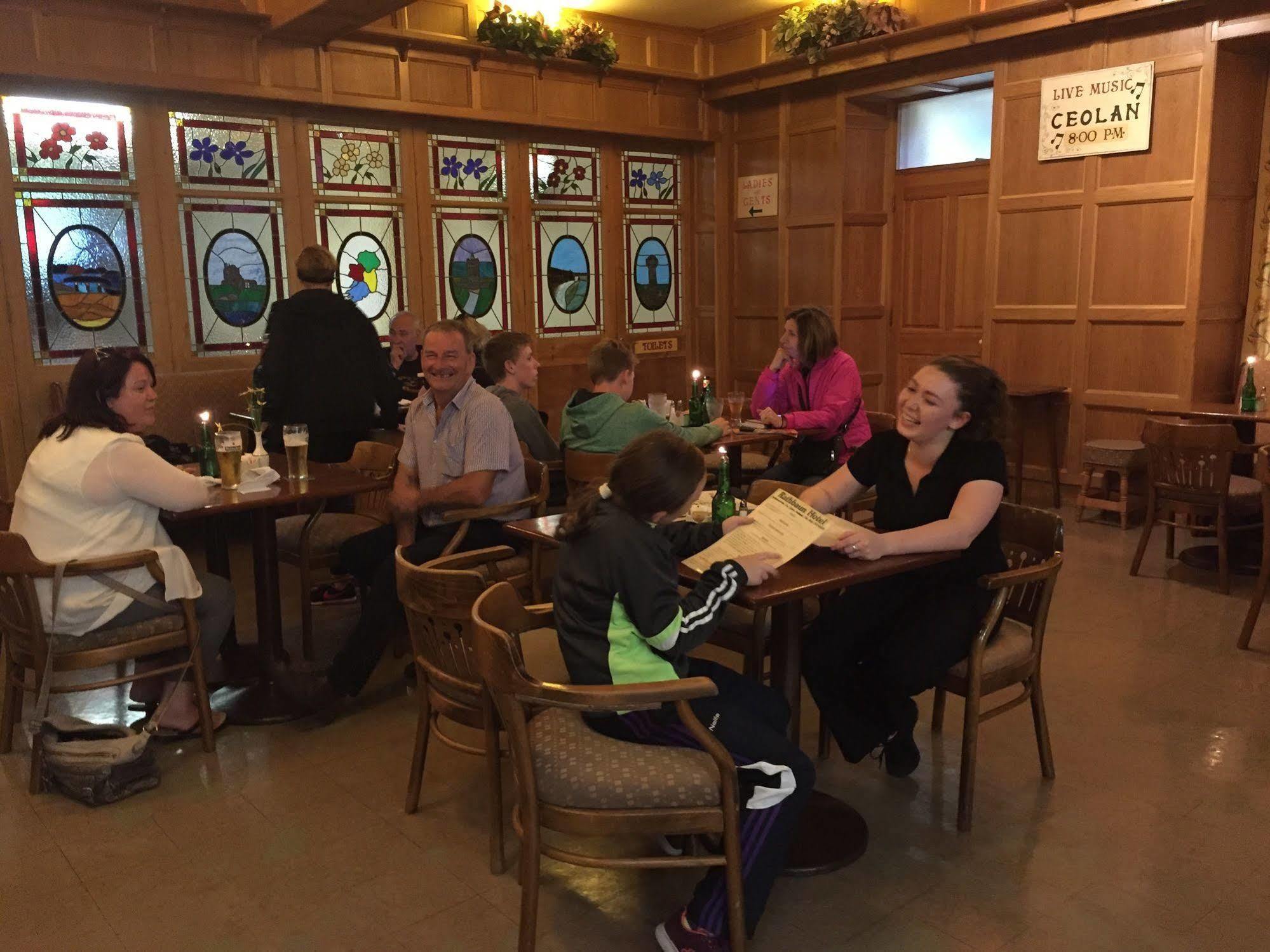 Rathbaun Hotel Lisdoonvarna Bagian luar foto